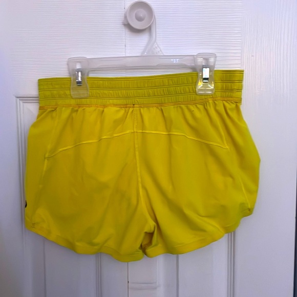 vintage yellow lululemon shorts - Picture 4 of 4